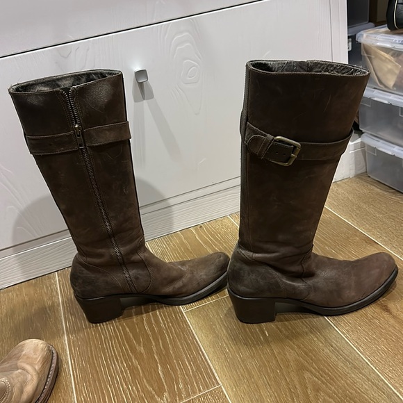 Cole haan tall brown boots 7.5 women’s - Picture 1 of 6
